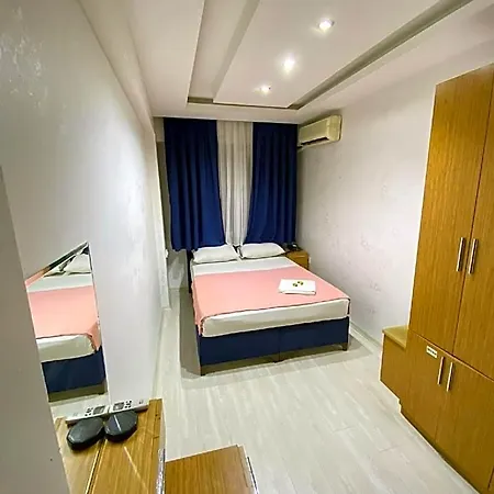 Diva Hotel 2*